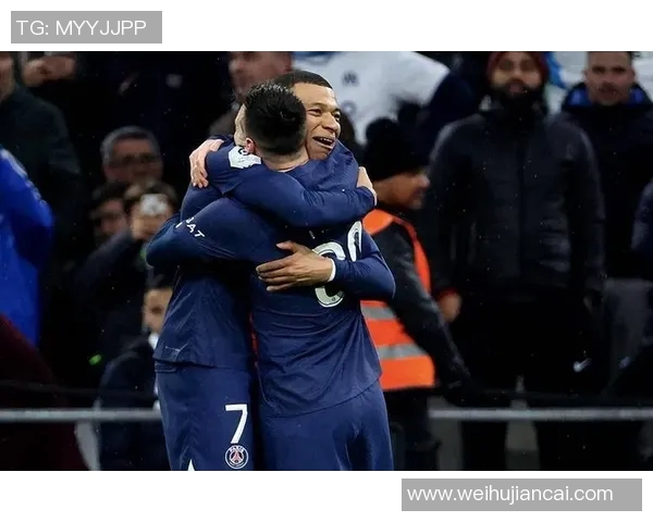 足球七星连珠球星揭秘：谁是足坛独领风骚的七大天王