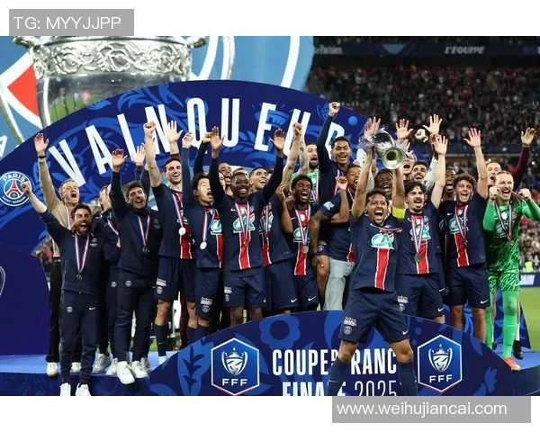 29号球星领衔豪门足球队征战新赛季挑战顶级荣誉